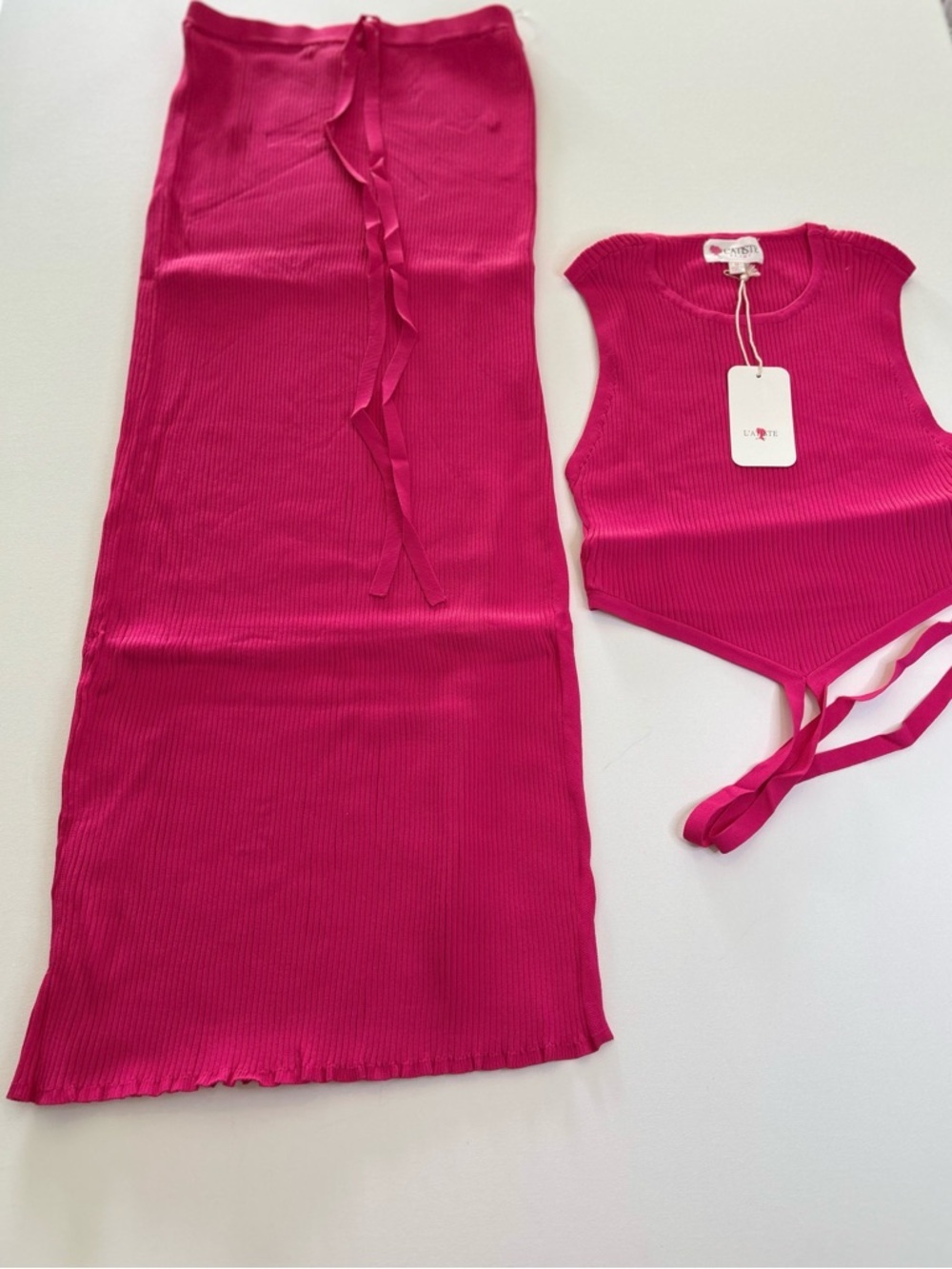 L'ATISTE Hot Pink Ribbed Knit Top and Skirt Set NWT